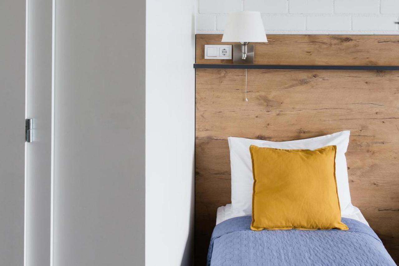Self Check-In Hotel Railway Apartments Вильнюс Экстерьер фото
