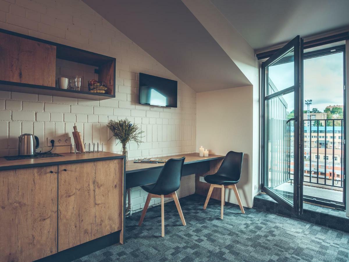 Self Check-In Hotel Railway Apartments Вильнюс Экстерьер фото
