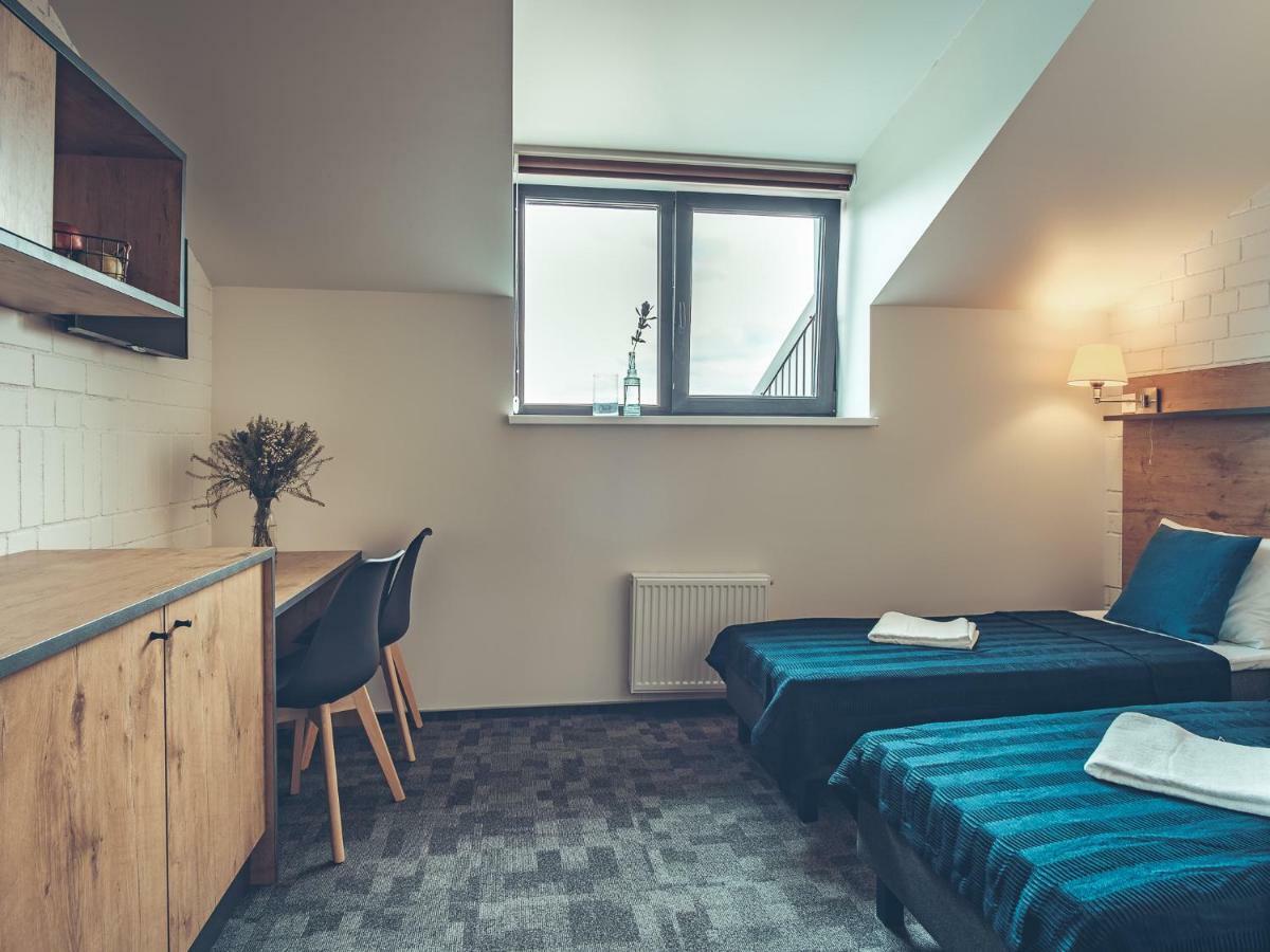Self Check-In Hotel Railway Apartments Вильнюс Экстерьер фото