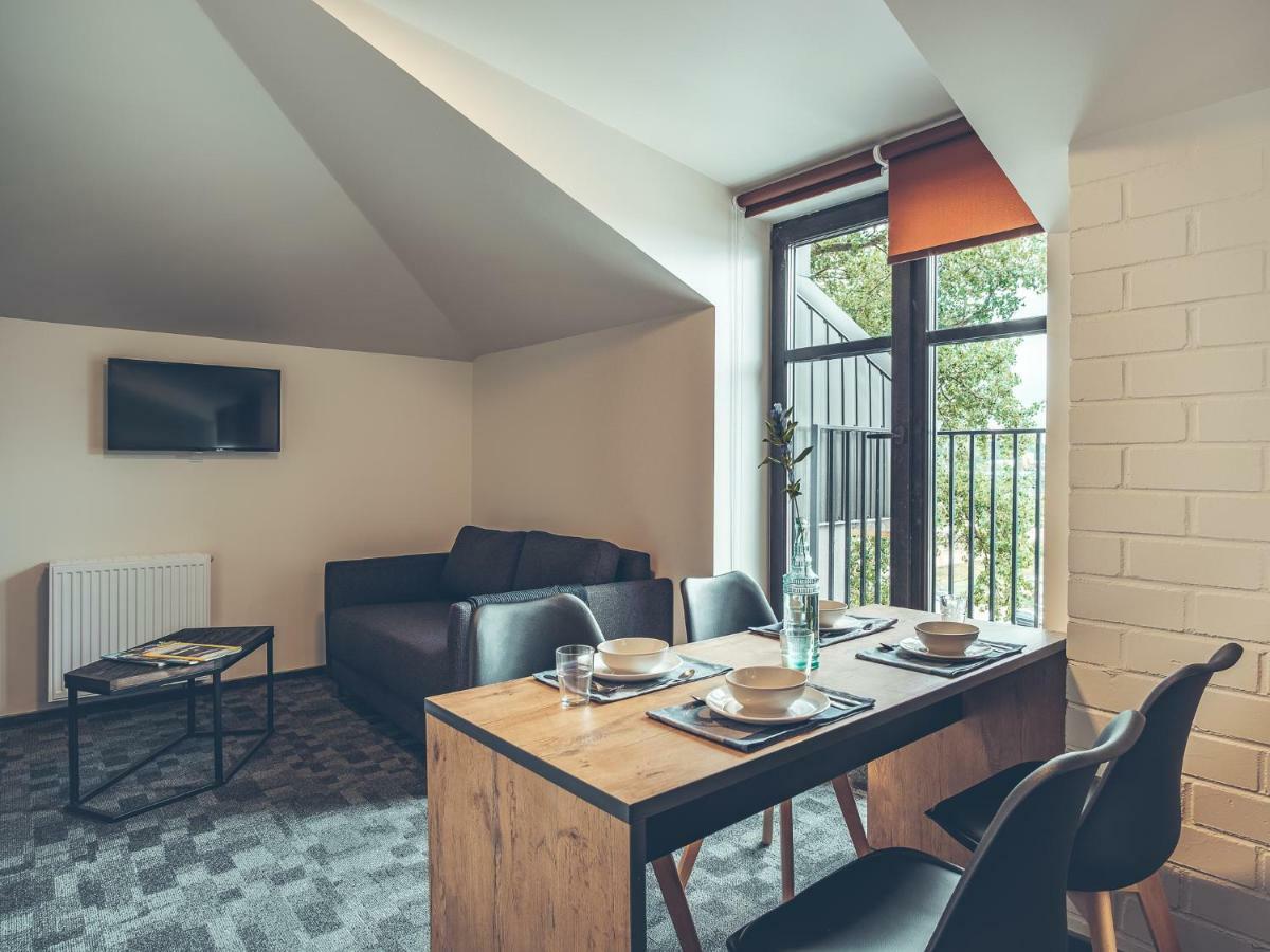 Self Check-In Hotel Railway Apartments Вильнюс Экстерьер фото