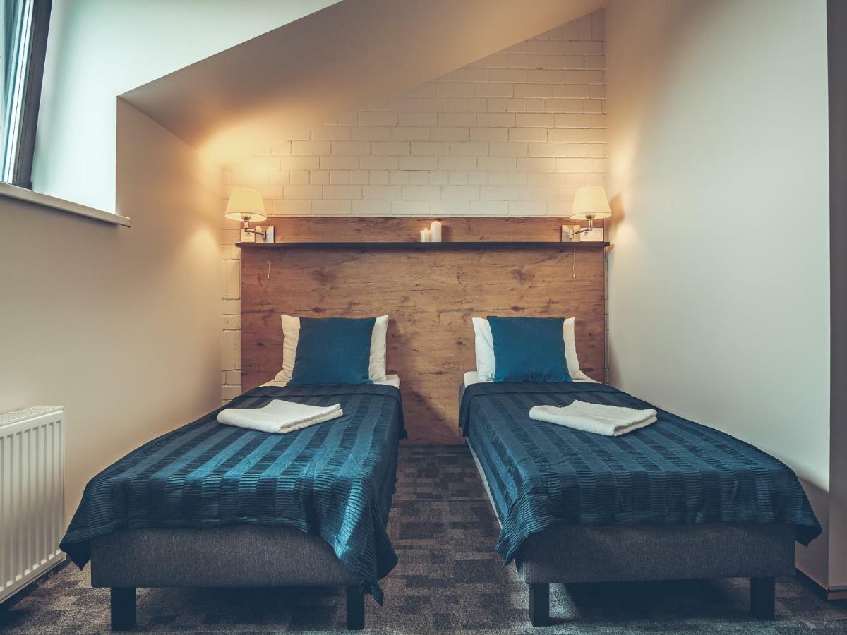 Self Check-In Hotel Railway Apartments Вильнюс Экстерьер фото