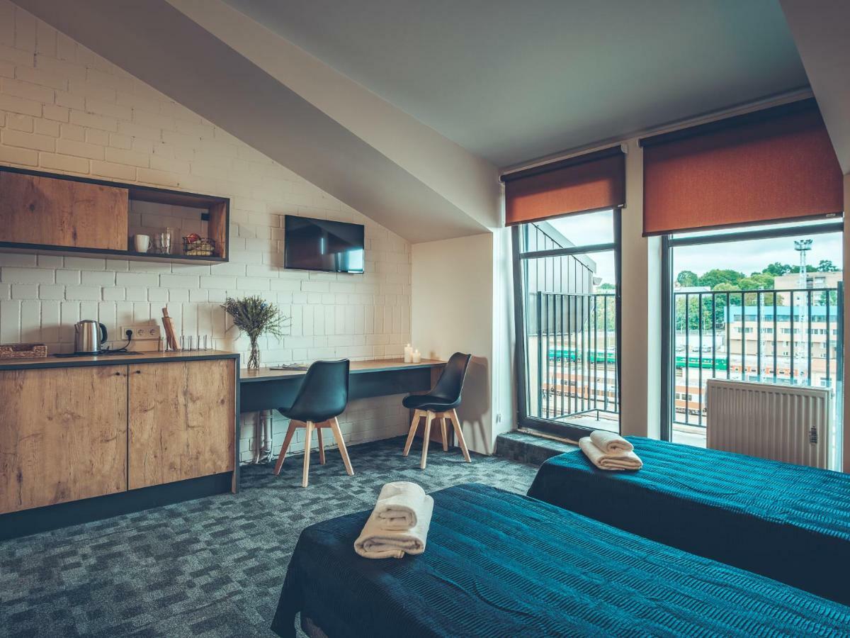 Self Check-In Hotel Railway Apartments Вильнюс Экстерьер фото