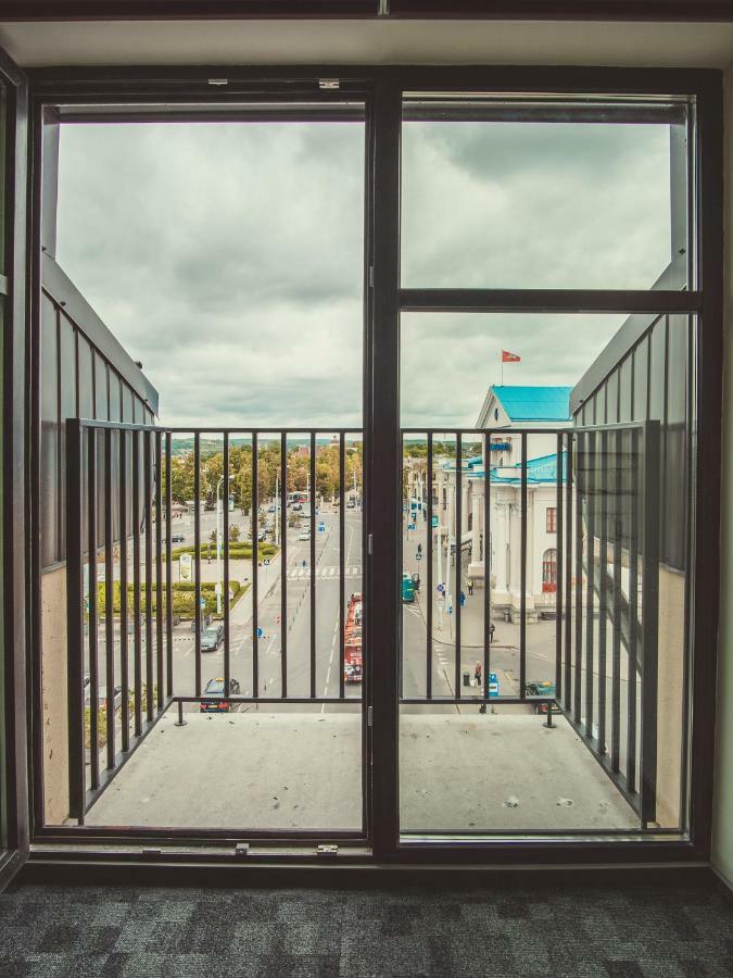Self Check-In Hotel Railway Apartments Вильнюс Экстерьер фото