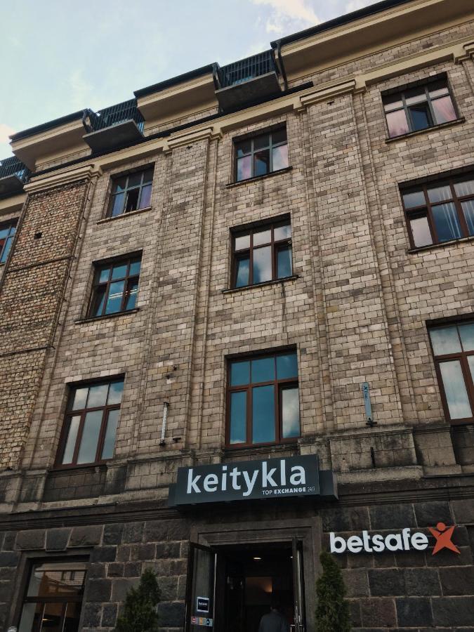 Self Check-In Hotel Railway Apartments Вильнюс Экстерьер фото